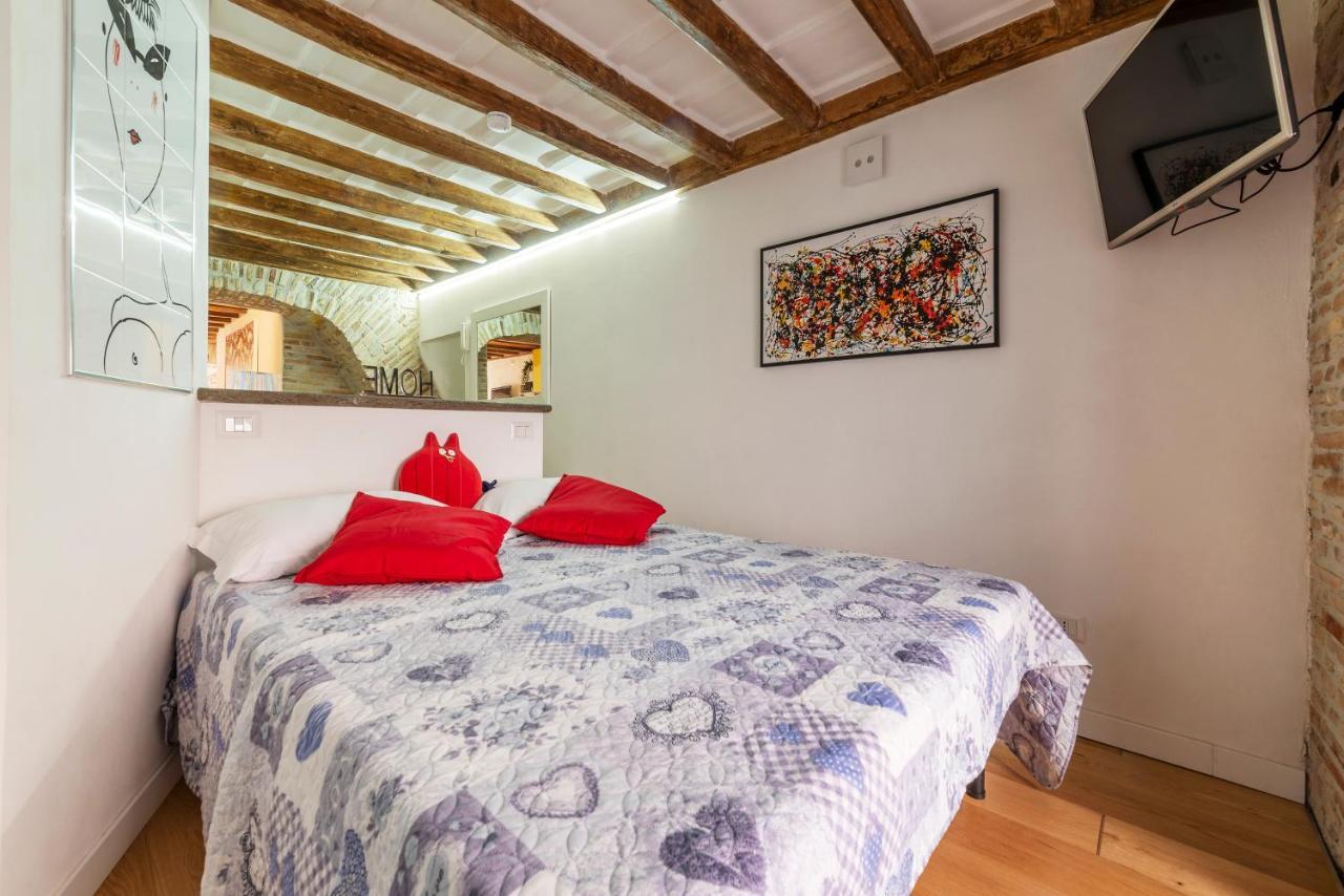 Largo Di Torre Argentina Cozy Studio 로마 외부 사진